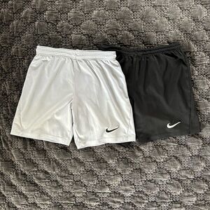 Nike Dri Fit Shorts, Boys M, Black & White